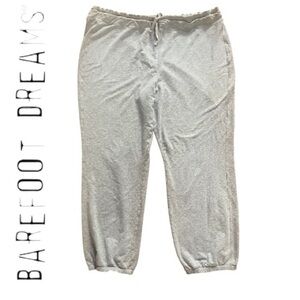 Barefoot Dreams Malibu Collection Sweatpants/Loungewear. Dove Gray. Size 3X.